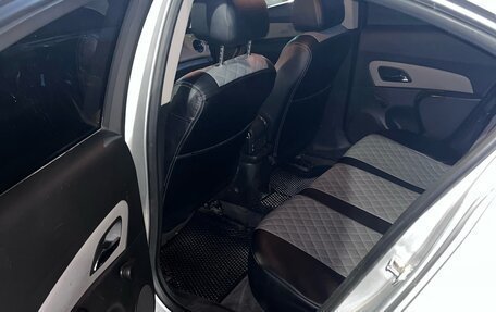 Chevrolet Cruze II, 2012 год, 640 000 рублей, 7 фотография