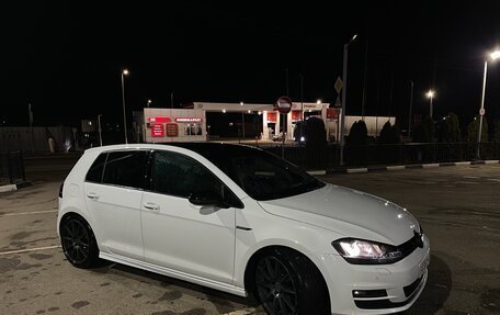 Volkswagen Golf VII, 2014 год, 1 450 000 рублей, 2 фотография