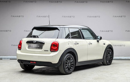 MINI Hatch, 2017 год, 1 597 000 рублей, 2 фотография