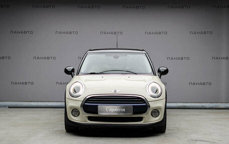 MINI Hatch, 2017 год, 1 597 000 рублей, 3 фотография