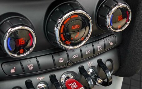 MINI Hatch, 2017 год, 1 597 000 рублей, 18 фотография