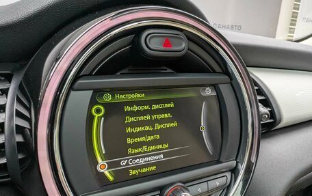 MINI Hatch, 2017 год, 1 597 000 рублей, 22 фотография