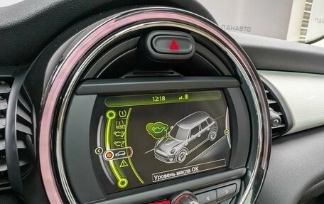 MINI Hatch, 2017 год, 1 597 000 рублей, 20 фотография