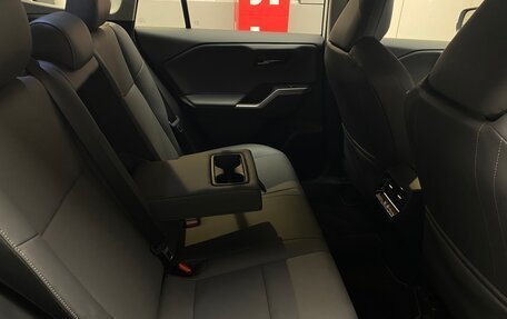 Toyota RAV4, 2025 год, 6 090 000 рублей, 11 фотография