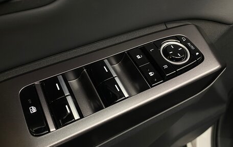 Toyota RAV4, 2025 год, 6 090 000 рублей, 23 фотография