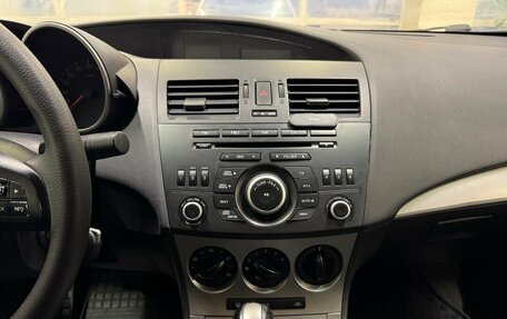 Mazda 3, 2011 год, 650 000 рублей, 12 фотография