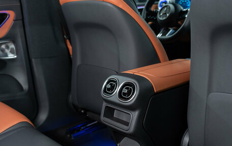 Mercedes-Benz GLC, 2026 год, 9 390 000 рублей, 21 фотография