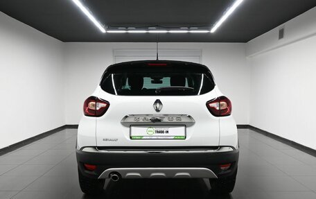 Renault Kaptur I рестайлинг, 2017 год, 1 325 000 рублей, 4 фотография