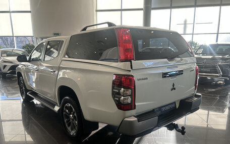 Mitsubishi L200 IV рестайлинг, 2020 год, 3 638 000 рублей, 11 фотография