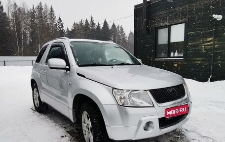 Suzuki Grand Vitara, 2006 год, 830 000 рублей, 1 фотография