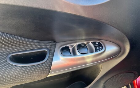 Nissan Juke II, 2013 год, 730 000 рублей, 10 фотография