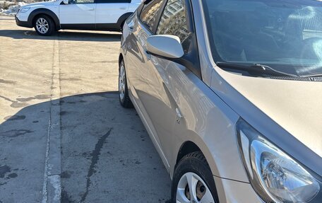 Hyundai Solaris II рестайлинг, 2011 год, 780 000 рублей, 3 фотография