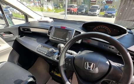 Honda Freed I, 2010 год, 900 000 рублей, 5 фотография