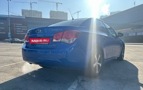 Chevrolet Cruze II, 2011 год, 650 000 рублей, 6 фотография