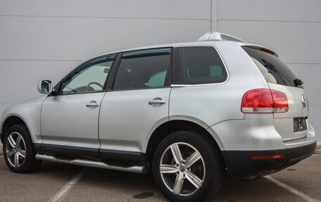 Volkswagen Touareg III, 2002 год, 649 000 рублей, 3 фотография