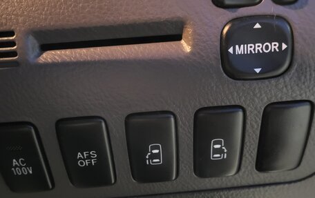 Toyota Alphard III, 2007 год, 750 000 рублей, 14 фотография