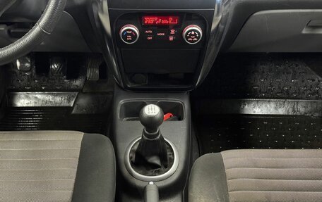 Suzuki SX4 II рестайлинг, 2011 год, 999 000 рублей, 12 фотография