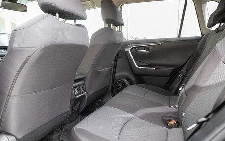 Toyota RAV4, 2020 год, 2 997 000 рублей, 12 фотография