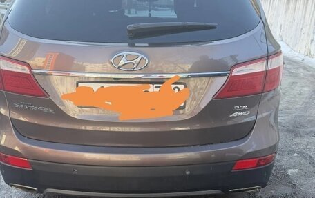 Hyundai Santa Fe III рестайлинг, 2013 год, 2 300 000 рублей, 24 фотография