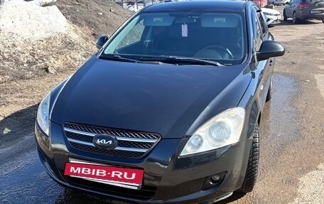 KIA cee'd I рестайлинг, 2007 год, 650 000 рублей, 12 фотография