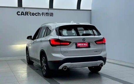 BMW X1, 2022 год, 1 700 000 рублей, 4 фотография