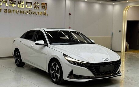 Hyundai Elantra, 2023 год, 1 530 000 рублей, 2 фотография