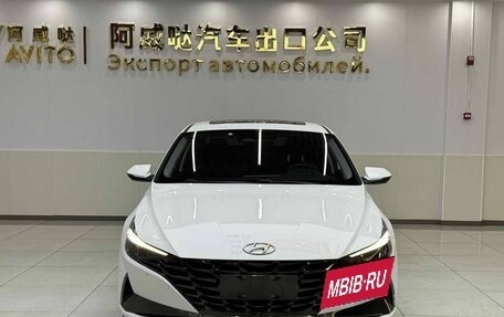 Hyundai Elantra, 2023 год, 1 530 000 рублей, 5 фотография