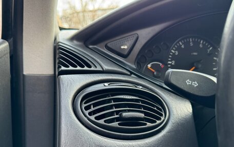 Ford Focus IV, 2001 год, 249 000 рублей, 22 фотография