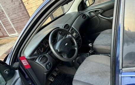 Ford Focus IV, 2001 год, 249 000 рублей, 16 фотография