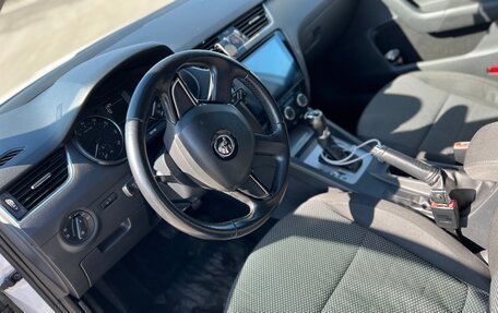 Skoda Octavia, 2013 год, 850 000 рублей, 23 фотография