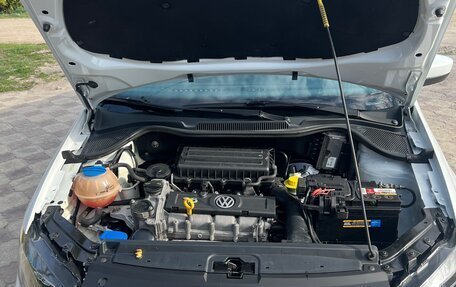 Volkswagen Polo VI (EU Market), 2015 год, 675 000 рублей, 18 фотография