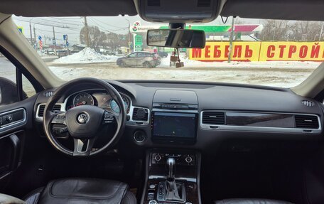 Volkswagen Touareg III, 2013 год, 1 920 000 рублей, 10 фотография