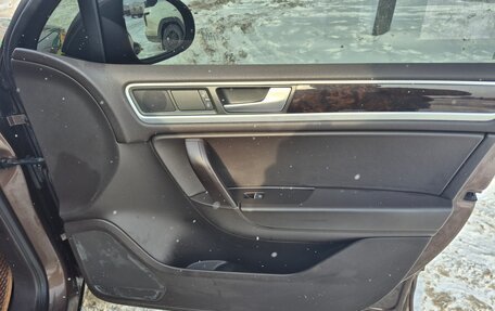 Volkswagen Touareg III, 2013 год, 1 920 000 рублей, 12 фотография