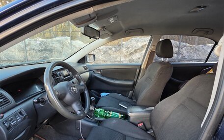 Toyota Corolla, 2004 год, 335 000 рублей, 2 фотография