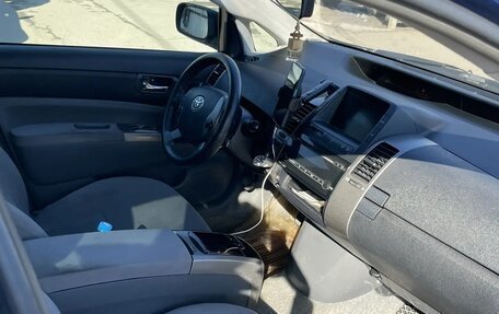 Toyota Prius, 2008 год, 600 000 рублей, 3 фотография