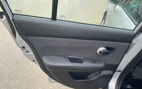 Nissan Tiida, 2008 год, 690 000 рублей, 17 фотография