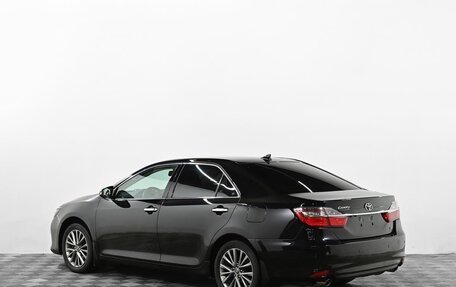 Toyota Camry, 2017 год, 2 199 000 рублей, 3 фотография