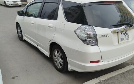 Honda Fit Shuttle I рестайлинг, 2012 год, 1 150 000 рублей, 3 фотография