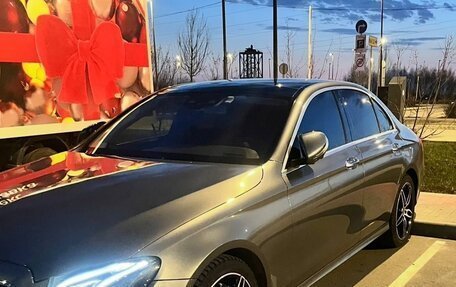 Mercedes-Benz E-Класс, 2017 год, 4 850 000 рублей, 4 фотография