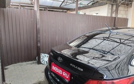 Hyundai Solaris II рестайлинг, 2012 год, 450 000 рублей, 1 фотография