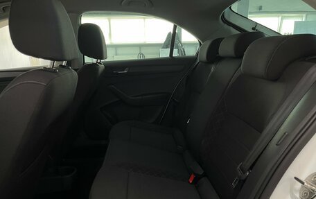 Skoda Rapid II, 2021 год, 1 759 000 рублей, 22 фотография