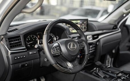 Lexus LX III, 2018 год, 7 975 000 рублей, 7 фотография