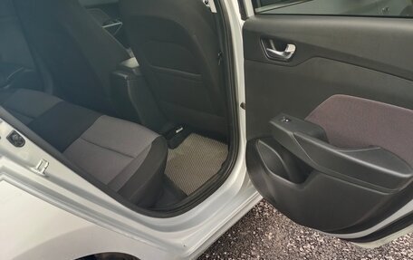 Hyundai Solaris II рестайлинг, 2019 год, 1 500 000 рублей, 3 фотография