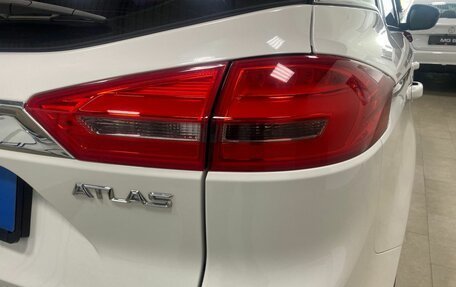 Geely Atlas I, 2018 год, 1 746 000 рублей, 14 фотография