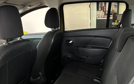 Renault Sandero II рестайлинг, 2016 год, 829 000 рублей, 4 фотография