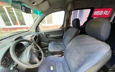 Peugeot Partner II рестайлинг 2, 2011 год, 350 000 рублей, 11 фотография