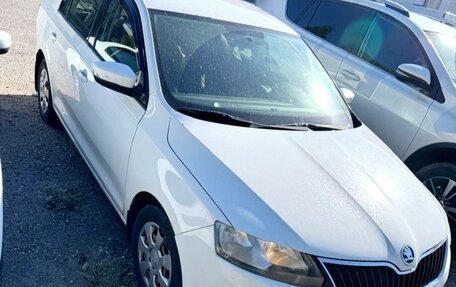 Skoda Rapid I, 2018 год, 550 000 рублей, 2 фотография