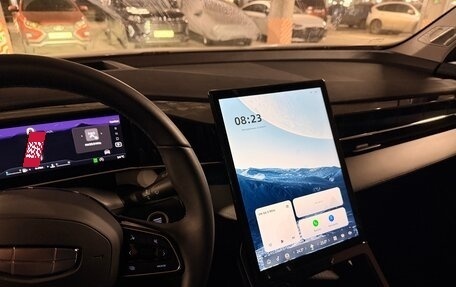 Geely Atlas, 2023 год, 2 850 000 рублей, 6 фотография