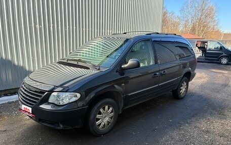 Chrysler Voyager IV, 2006 год, 790 000 рублей, 2 фотография