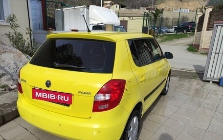Skoda Fabia II, 2013 год, 910 000 рублей, 4 фотография